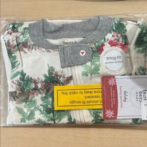 NWT Burt's Bees Baby Christmas Snug-Fit Pajamas